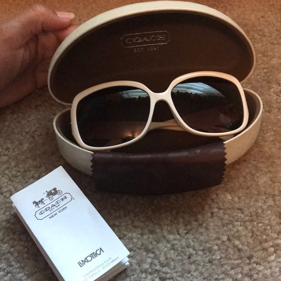 Coach Sunglasses - Picture 6 of 7